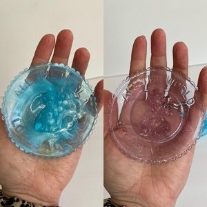 Mosser vintage All the world loves a clown set of plates